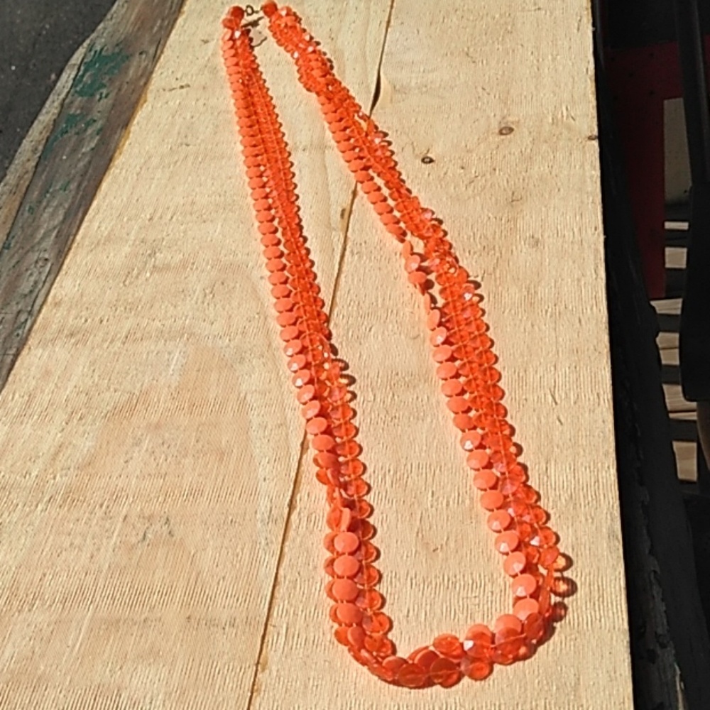 Super funky vintage necklace orange